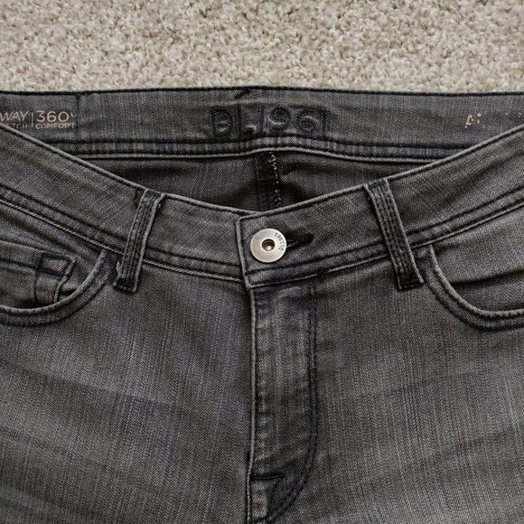 DL1961 Amanda Skinny Jeans Zurich 4 Way Stretch Size 28 - Picture 8 of 15